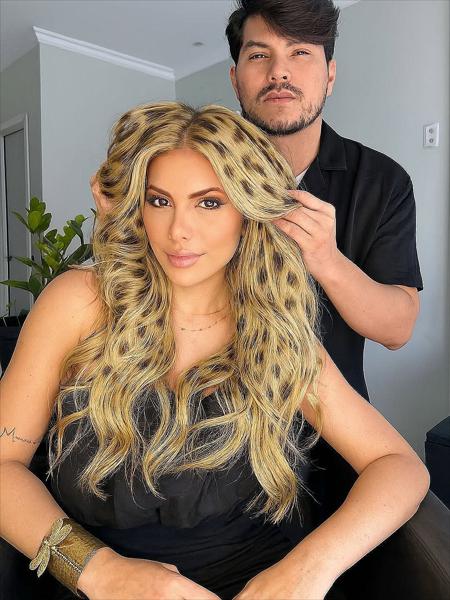 Fale Blond z Wzorem w Cętki Leoparda Fale Blond z Wzorem w Cętki Leoparda