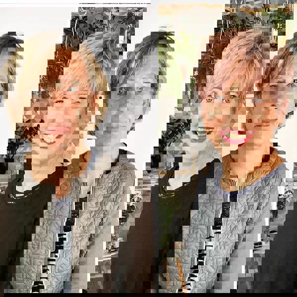 12. Odmładzająca metamorfoza dla kobiety w średnim wieku: różowo-blond fryzura na krótkiego pixie – nowoczesne cięcie dla kobiet 12. Odmładzająca metamorfoza dla kobiety w średnim wieku: różowo-blond fryzura na krótkiego pixie – nowoczesne cięcie dla kobiet